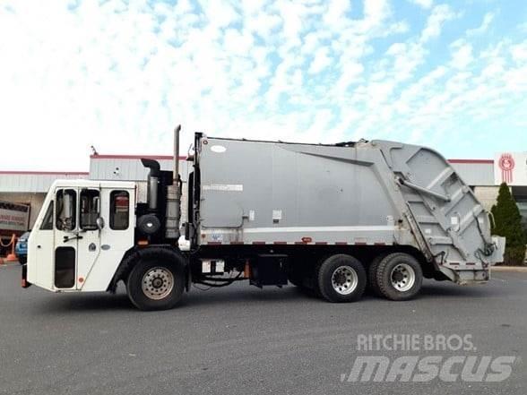 CCC LOW ENTRY Camion dei rifiuti