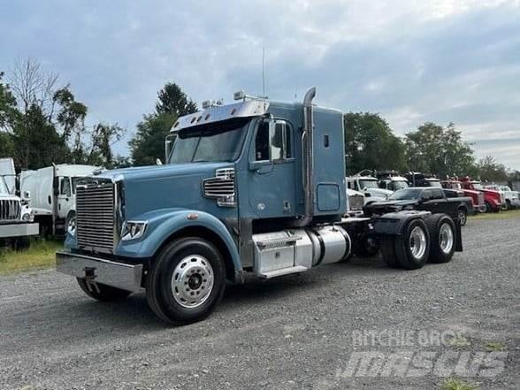 Freightliner 122SD Motrici e Trattori Stradali
