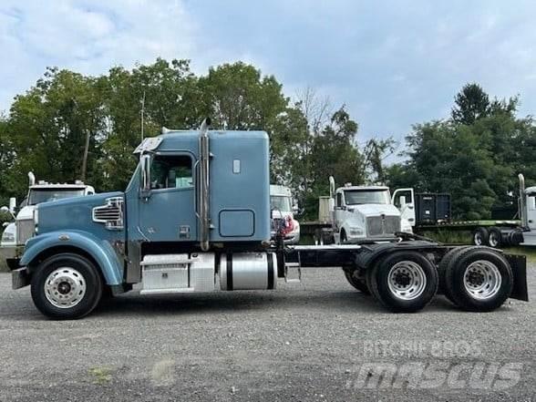 Freightliner 122SD Motrici e Trattori Stradali