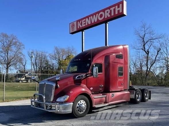 Kenworth T680 Motrici e Trattori Stradali