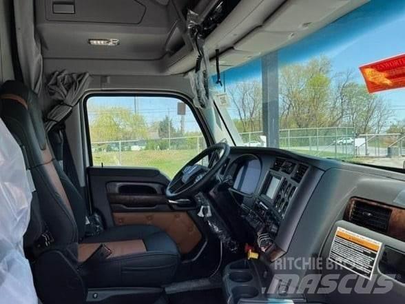 Kenworth T680 Motrici e Trattori Stradali