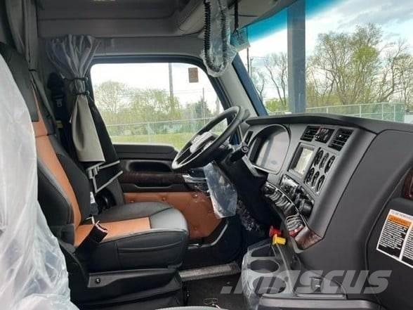 Kenworth T680 Motrici e Trattori Stradali