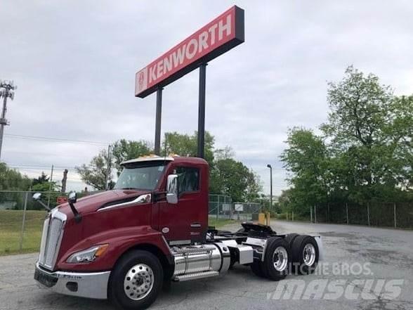 Kenworth T680 Motrici e Trattori Stradali