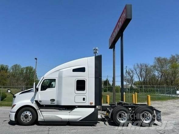 Kenworth T680 Motrici e Trattori Stradali