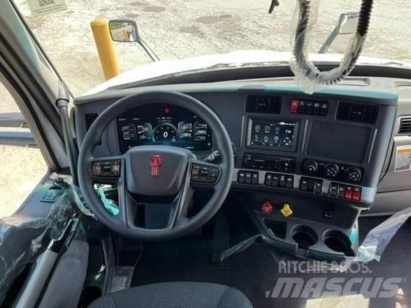 Kenworth T680 Motrici e Trattori Stradali