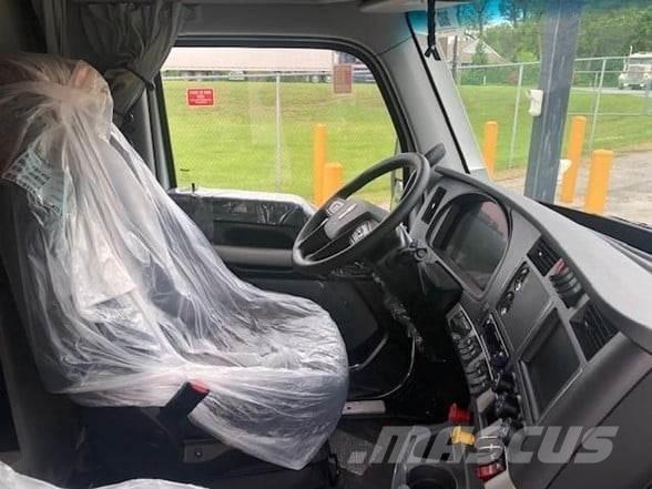 Kenworth T680 Motrici e Trattori Stradali