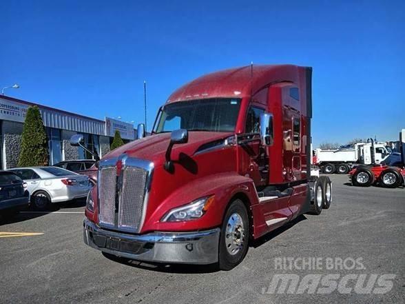 Kenworth T680 Motrici e Trattori Stradali