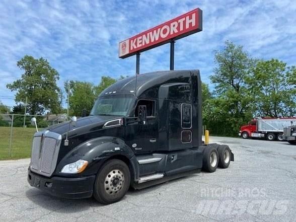 Kenworth T680 Motrici e Trattori Stradali