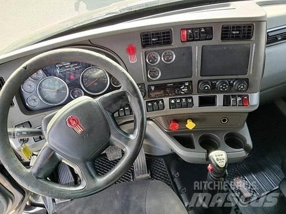 Kenworth T680 Motrici e Trattori Stradali