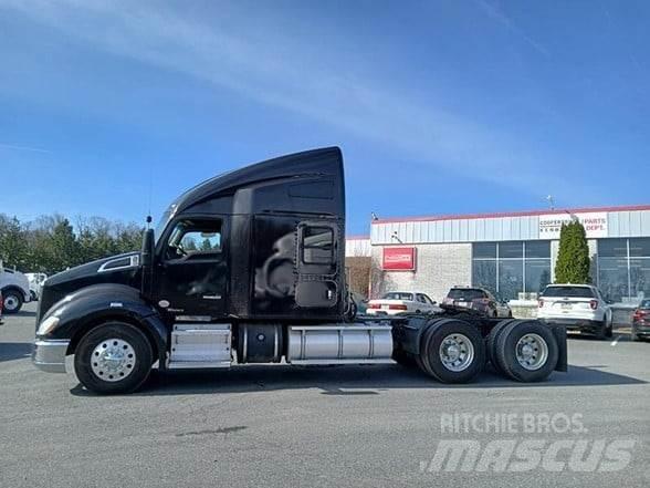 Kenworth T680 Motrici e Trattori Stradali
