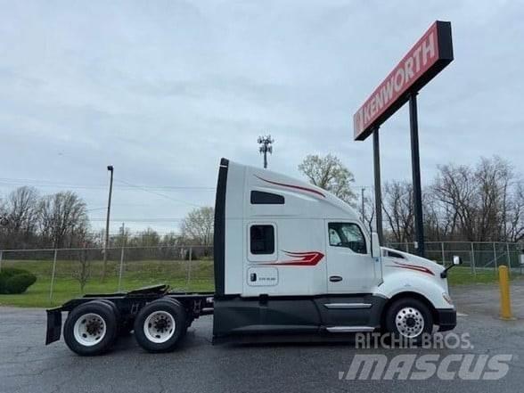 Kenworth T680 Motrici e Trattori Stradali