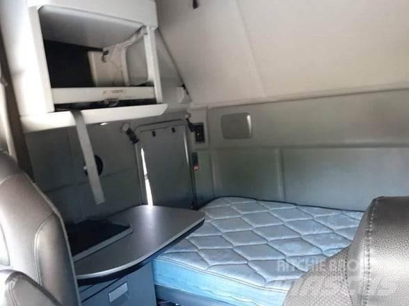 Kenworth T680 Motrici e Trattori Stradali