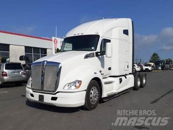 Kenworth T680 Motrici e Trattori Stradali