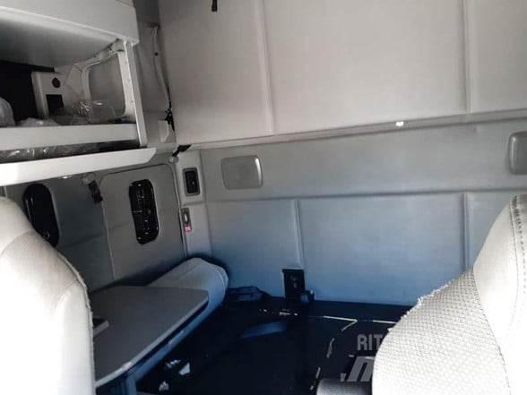 Kenworth T680 Motrici e Trattori Stradali
