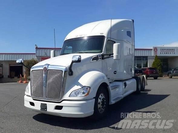 Kenworth T680 Motrici e Trattori Stradali