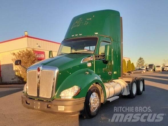Kenworth T680 Motrici e Trattori Stradali