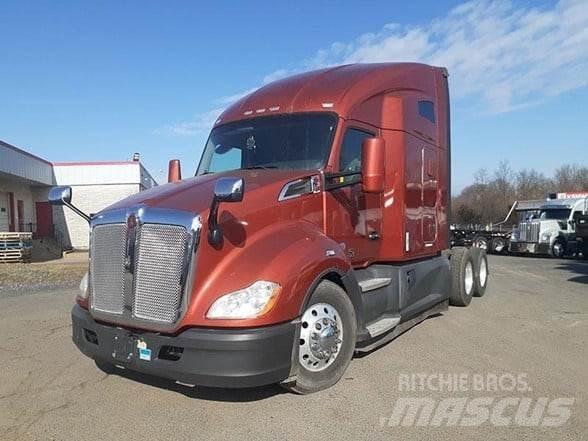 Kenworth T680 Motrici e Trattori Stradali