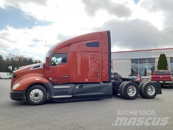 Kenworth T680 Motrici e Trattori Stradali