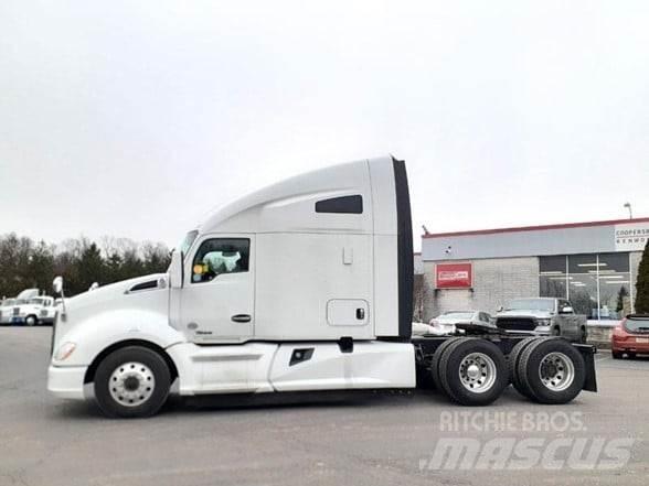 Kenworth T680 Motrici e Trattori Stradali