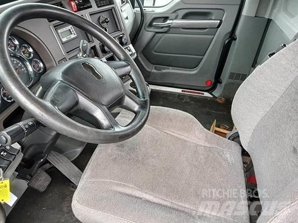 Kenworth T680 Motrici e Trattori Stradali
