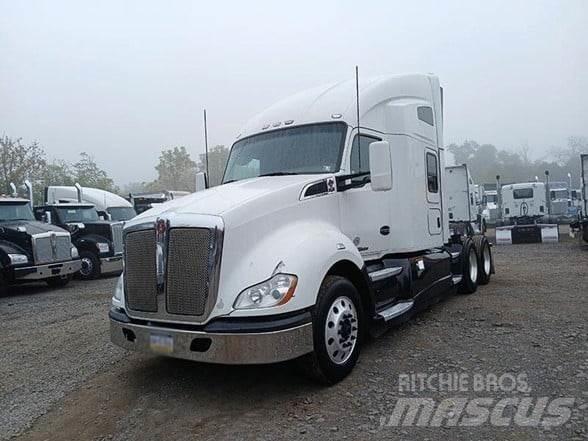 Kenworth T680 Motrici e Trattori Stradali
