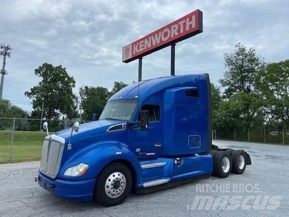 Kenworth T680 Motrici e Trattori Stradali