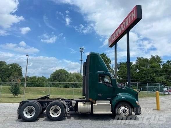 Kenworth T680 Motrici e Trattori Stradali