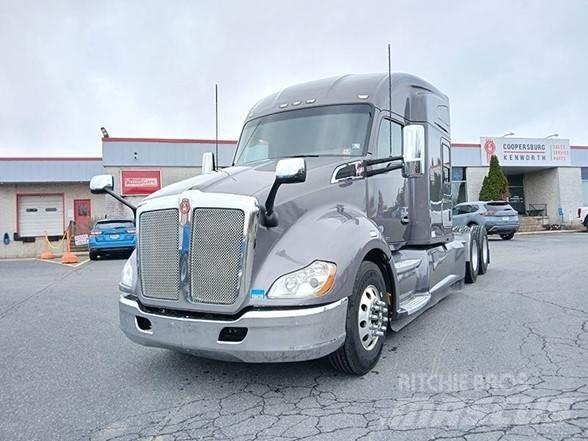 Kenworth T680 Motrici e Trattori Stradali