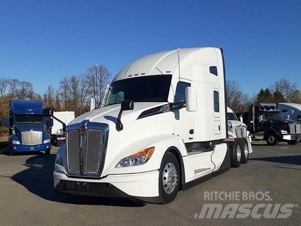 Kenworth T680 Motrici e Trattori Stradali