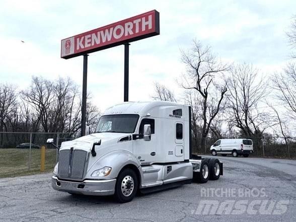 Kenworth T680 Motrici e Trattori Stradali