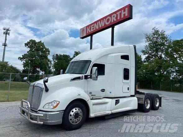 Kenworth T680 Motrici e Trattori Stradali