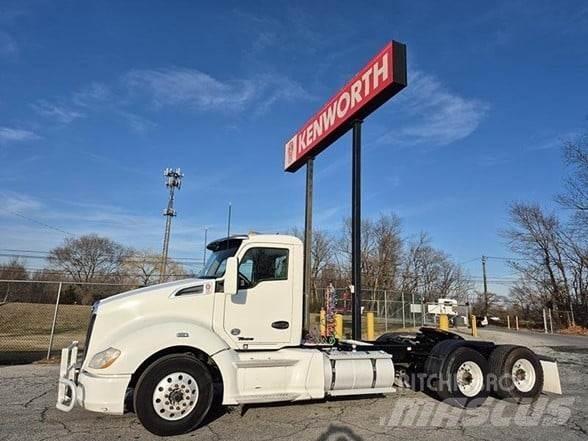 Kenworth T680 Motrici e Trattori Stradali