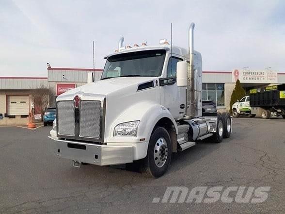 Kenworth T880 Motrici e Trattori Stradali