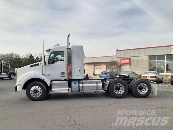 Kenworth T880 Motrici e Trattori Stradali