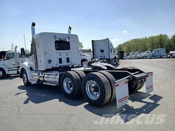 Kenworth T880 Motrici e Trattori Stradali