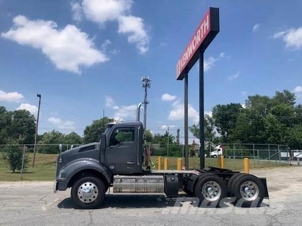 Kenworth T880 Motrici e Trattori Stradali