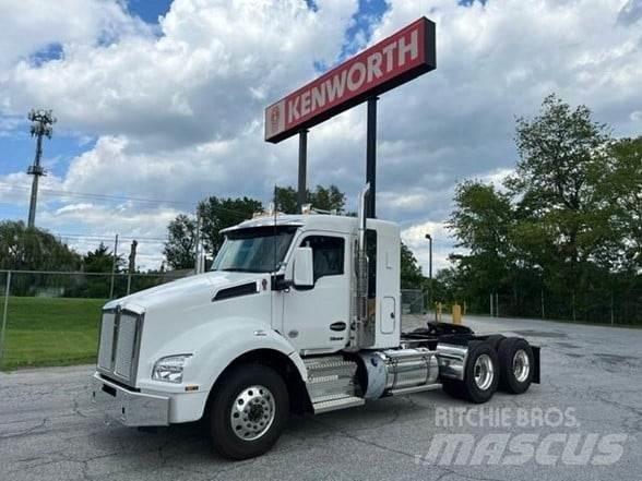 Kenworth T880 Motrici e Trattori Stradali
