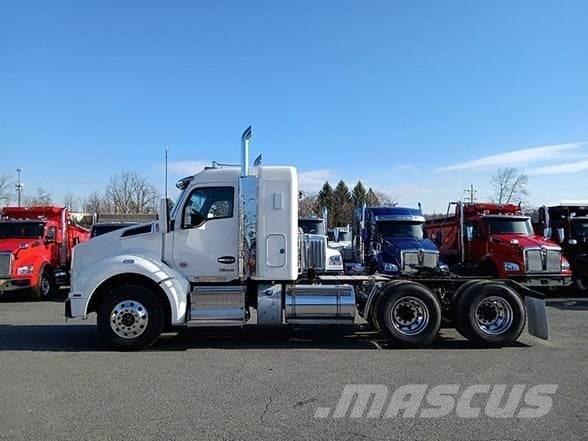 Kenworth T880 Motrici e Trattori Stradali