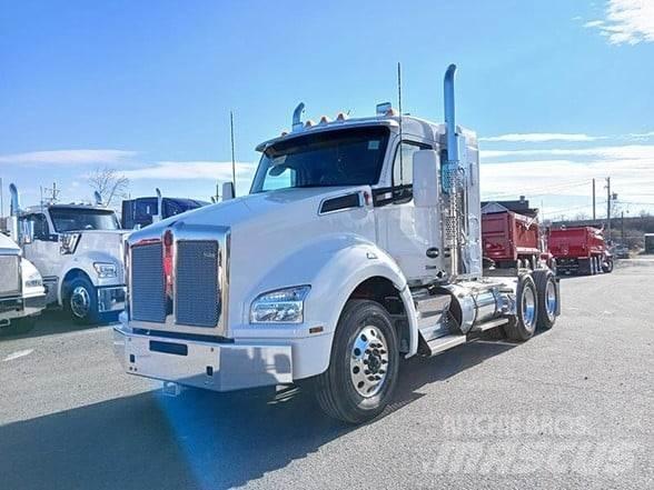 Kenworth T880 Motrici e Trattori Stradali