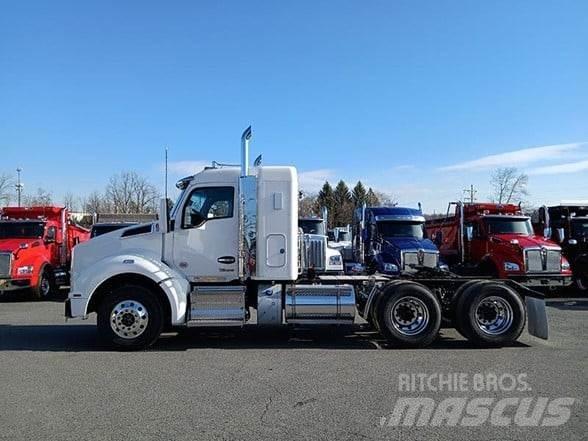 Kenworth T880 Motrici e Trattori Stradali