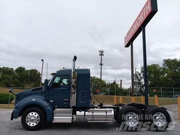 Kenworth T880 Motrici e Trattori Stradali