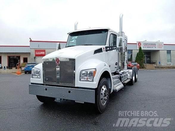 Kenworth T880 Motrici e Trattori Stradali