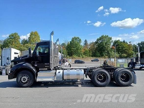 Kenworth T880 Motrici e Trattori Stradali