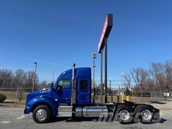 Kenworth T880 Motrici e Trattori Stradali