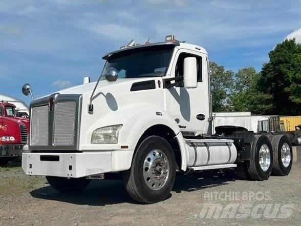 Kenworth T880 Motrici e Trattori Stradali