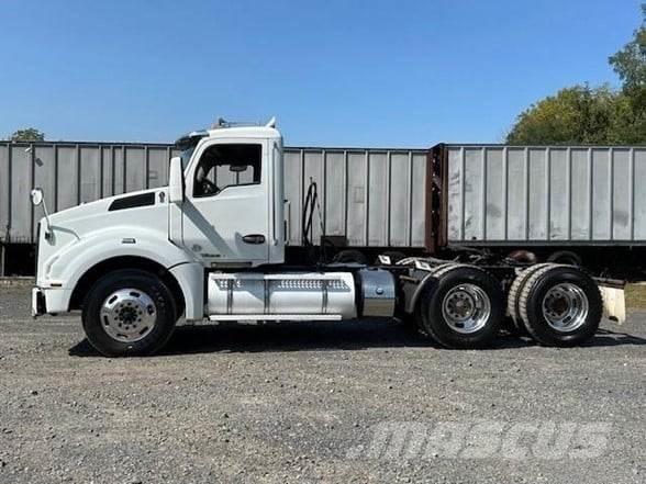 Kenworth T880 Motrici e Trattori Stradali