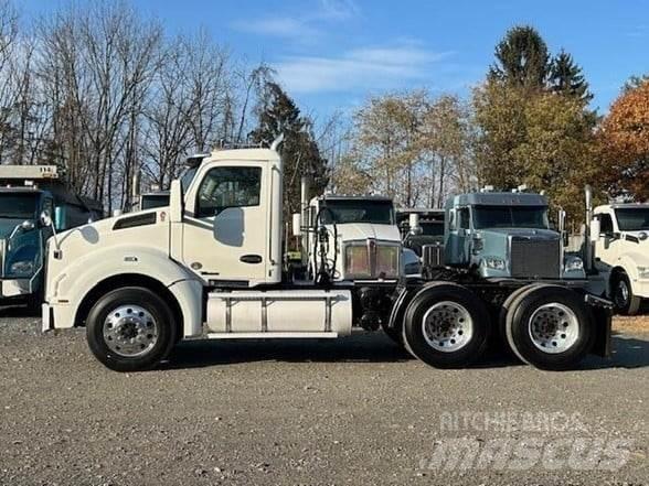 Kenworth T880 Motrici e Trattori Stradali