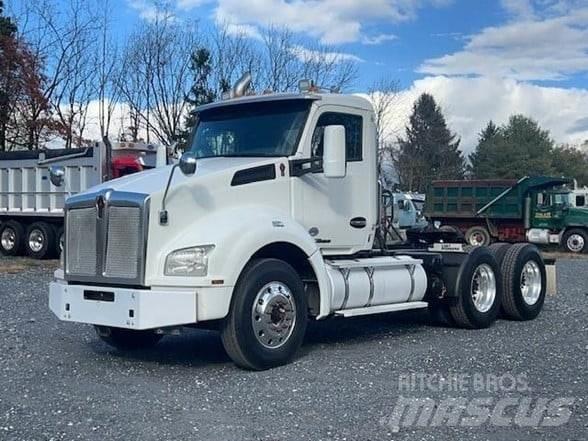 Kenworth T880 Motrici e Trattori Stradali