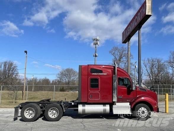 Kenworth T880 Motrici e Trattori Stradali