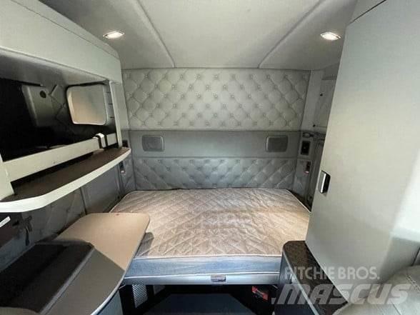 Kenworth T880 Motrici e Trattori Stradali